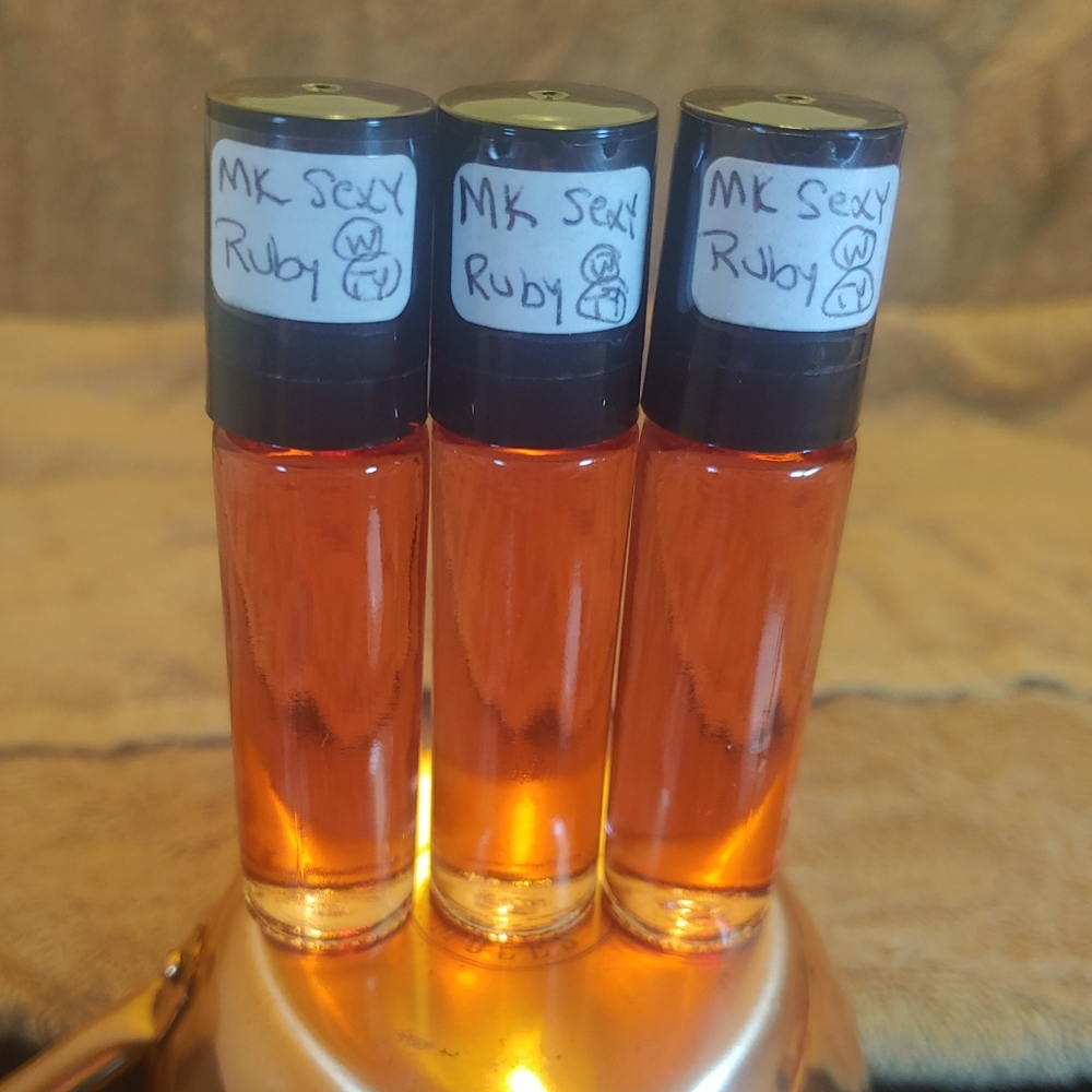 MK Sexy Ruby(W) Type - 1/3 Oz. Scented Body Oil (3pk - Picture 1 of 3